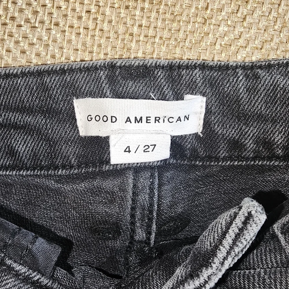 Good American Black Wash Straight Jeans Size 4 / 27 High Rise Denim